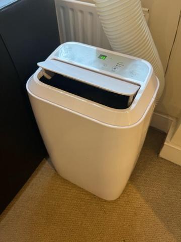 Accommodatie bij particulieren Private King With Huge En-suite In Shared House In Marylebone *